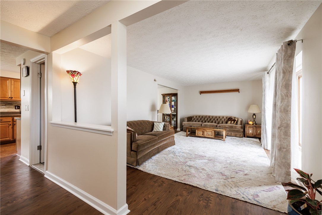 65 Olde Tavern Circle