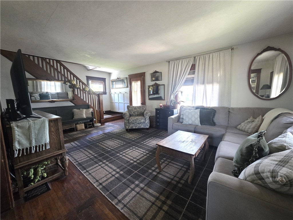 119 Verona Street, Elmira, New York image 4