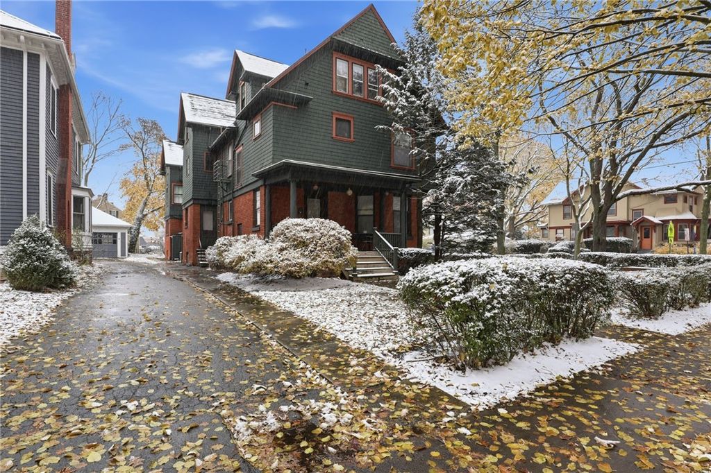 Photo of 98 Barrington Street #560, Rochester, NY 14607 (MLS # R1650497)