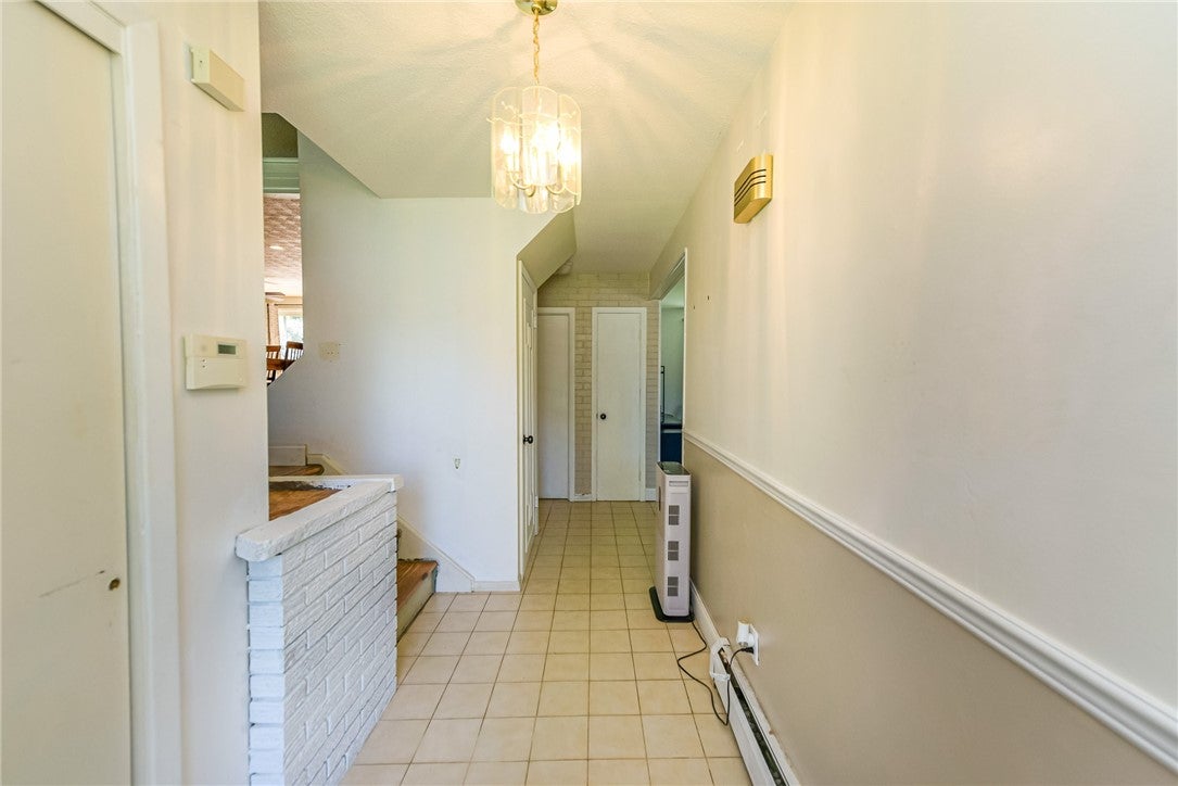 35 Lee Circle Drive