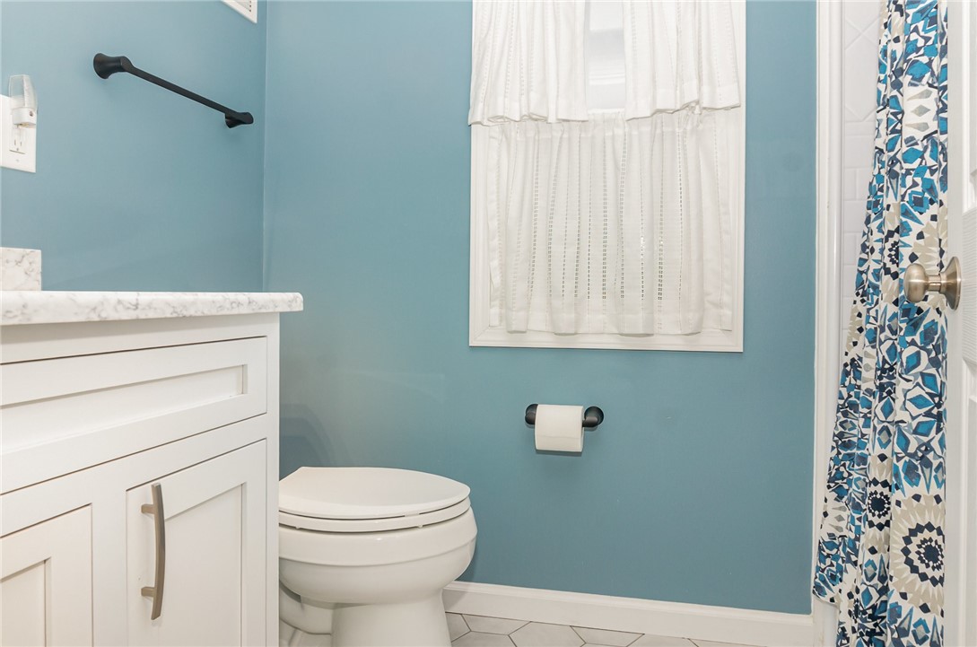 1080 Cherry Hill Lane, Webster, New York image 21