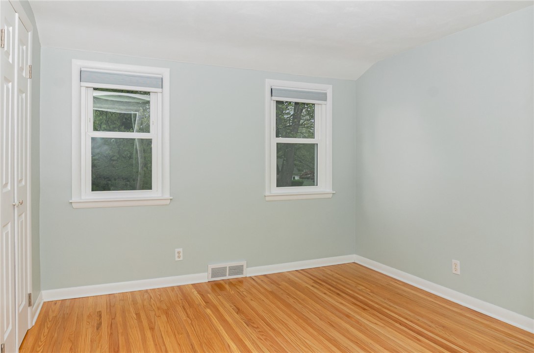 1080 Cherry Hill Lane, Webster, New York image 15