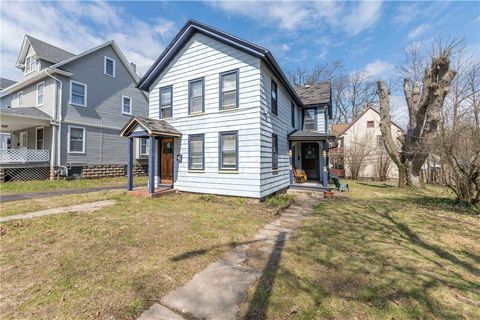 Photo of 54 Sanford St A (Lower) St, Rochester, NY 14620 (MLS # R1678939)