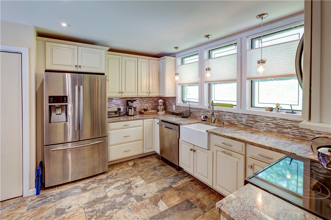 300 Pines Drive #44-6, Roxbury, New York image 16