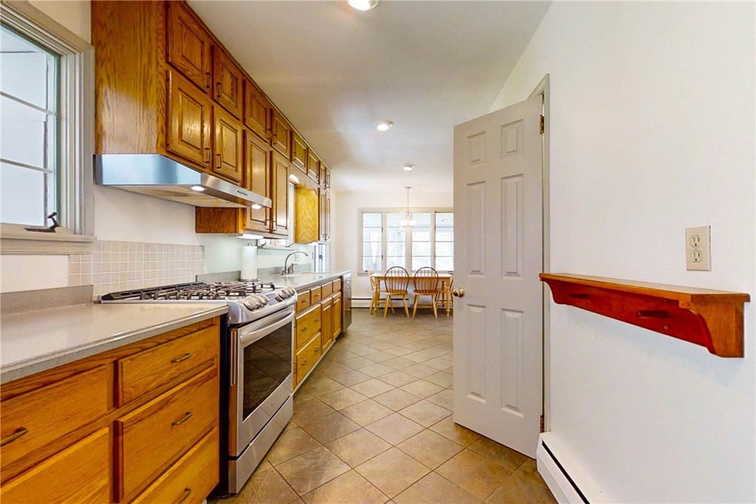 11712 Hickory Lane, Corning, New York image 17