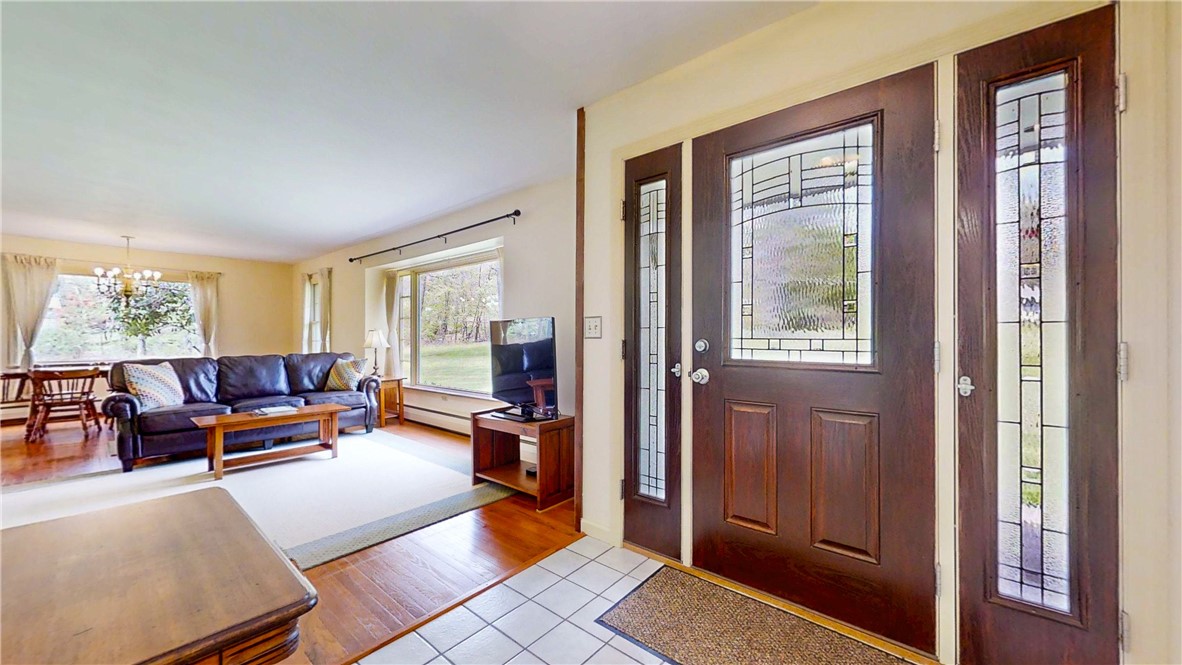 11712 Hickory Lane, Corning, New York image 8