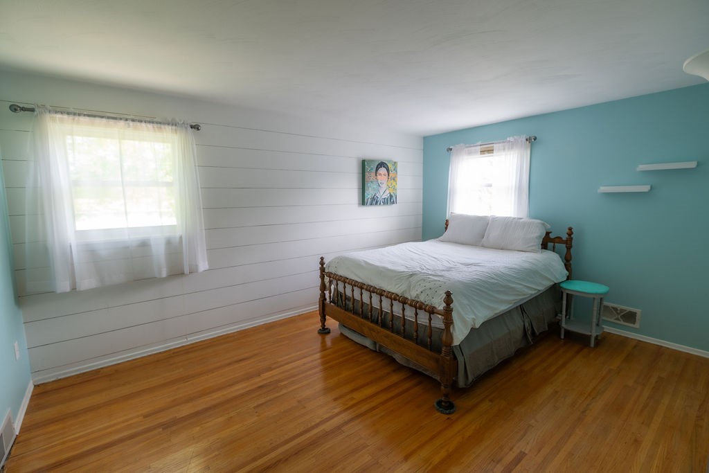 30 Bambi Lane, Gates, New York image 9
