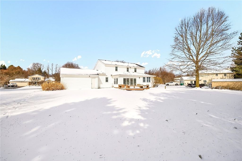 Photo of 681 Northbrook Way, Webster, NY 14580 (MLS # R1667453)