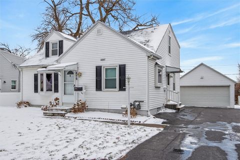 Homes For Sale - 315 Orland Road Rd<br/> Irondequoit, NY 14622