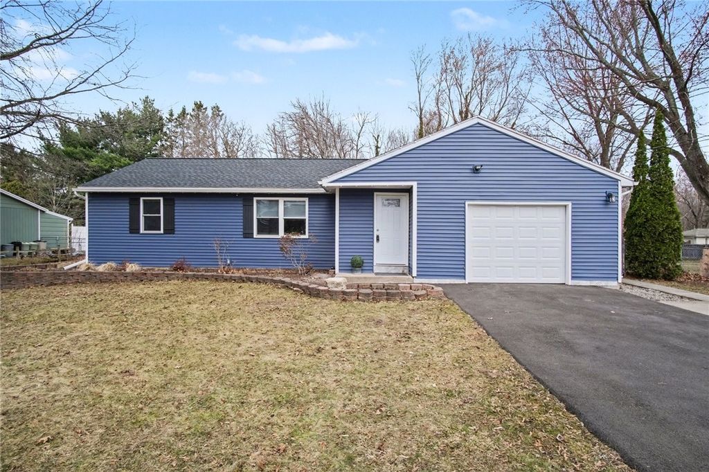 Photo of 816 Klem Rd Rd, Webster, NY 14580 (MLS # R1665822)