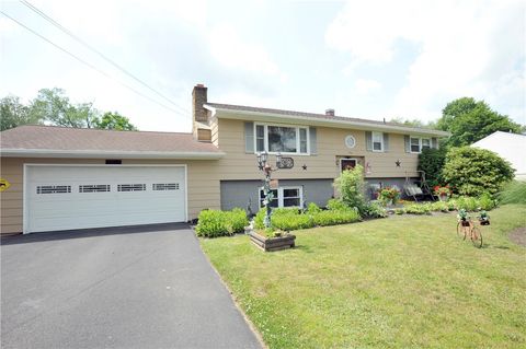 Homes For Sale - 261 Oriole Drive<br/> Horseheads, NY 14845