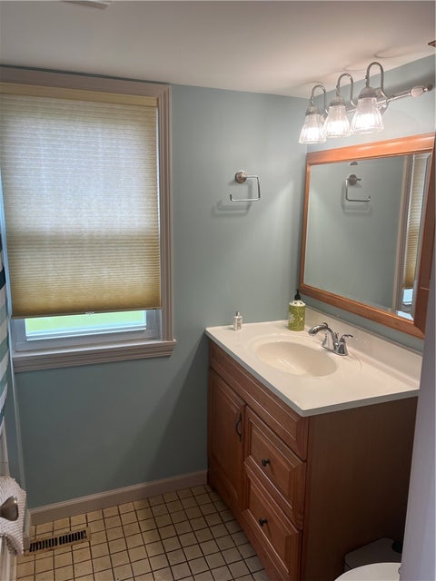 Tiny photo for 2331 Edgemere Drive, Greece, NY 14612 (MLS # R1710952)