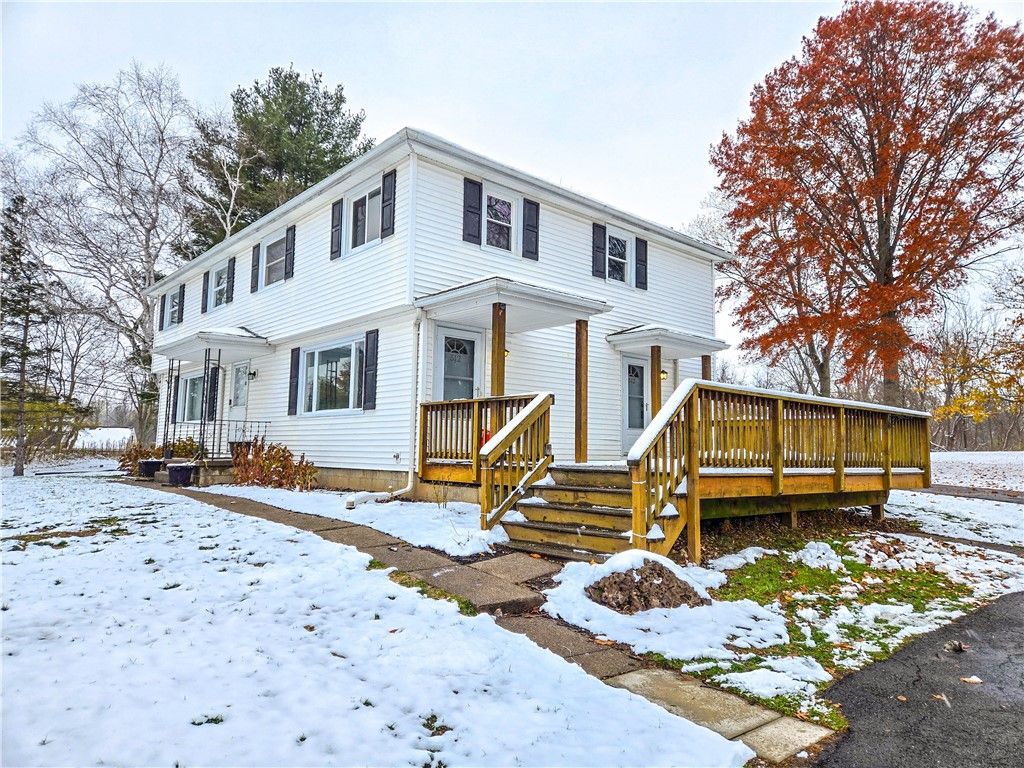 Photo of 512 Bromley Road, Riga, NY 14428 (MLS # R1649476)