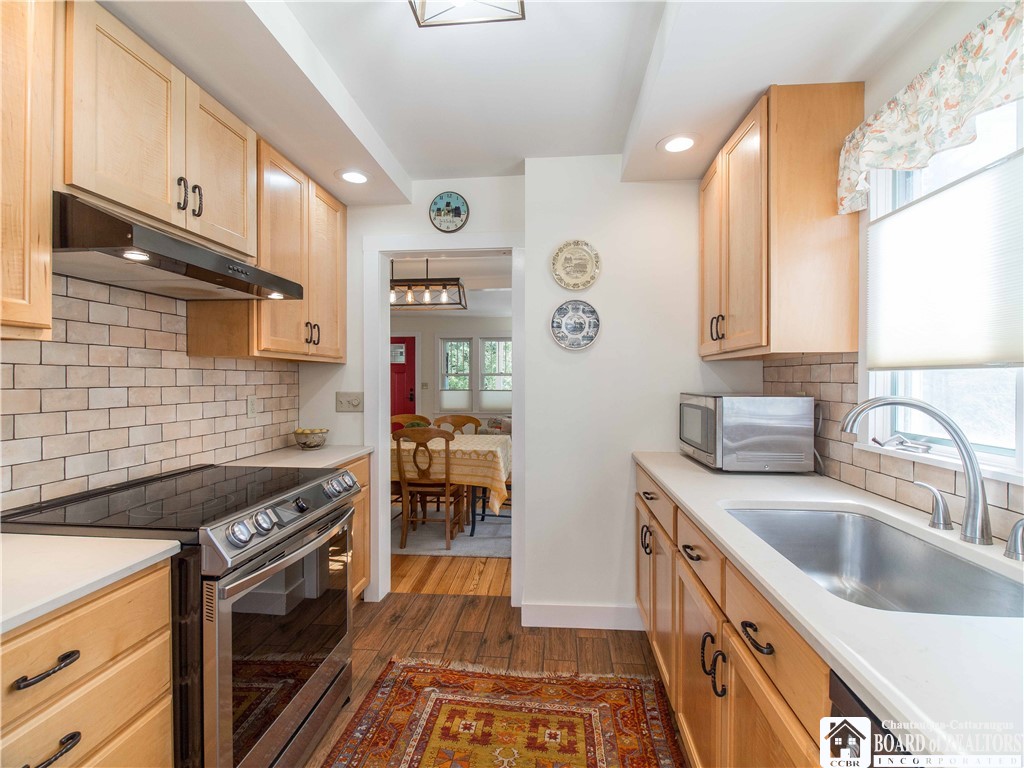 46 Hurst Avenue, Chautauqua, New York image 10