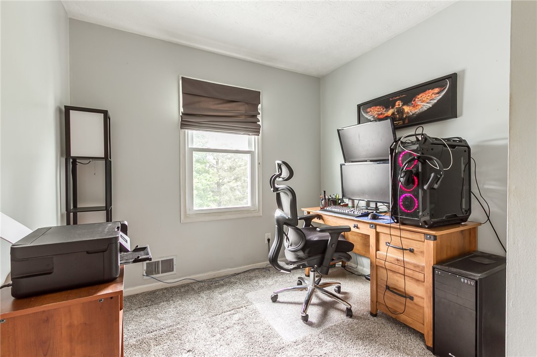 5666 Running Brook Road, Farmington, New York image 24