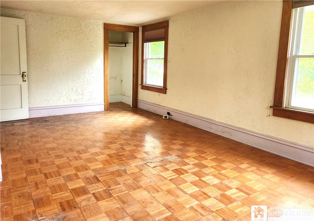35 Shaw Avenue, Jamestown, New York image 9