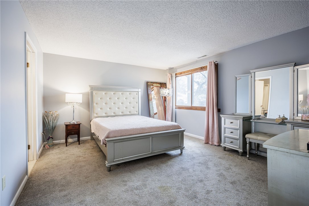 118 Bay Village Drive