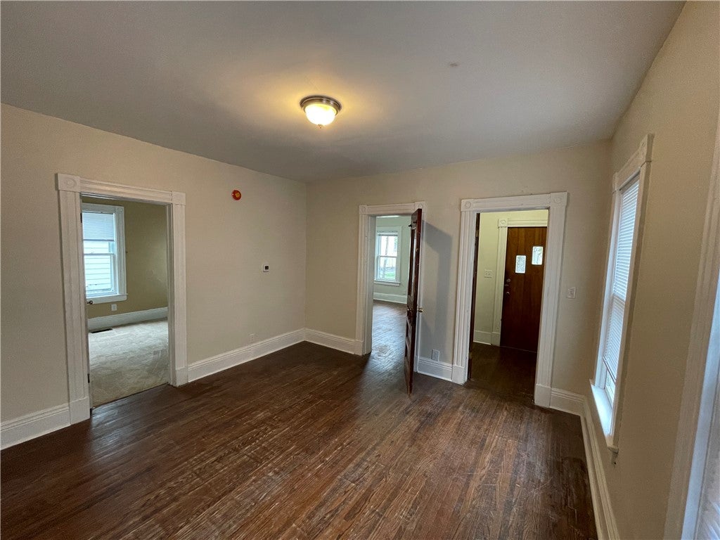 279 Ravine Avenue