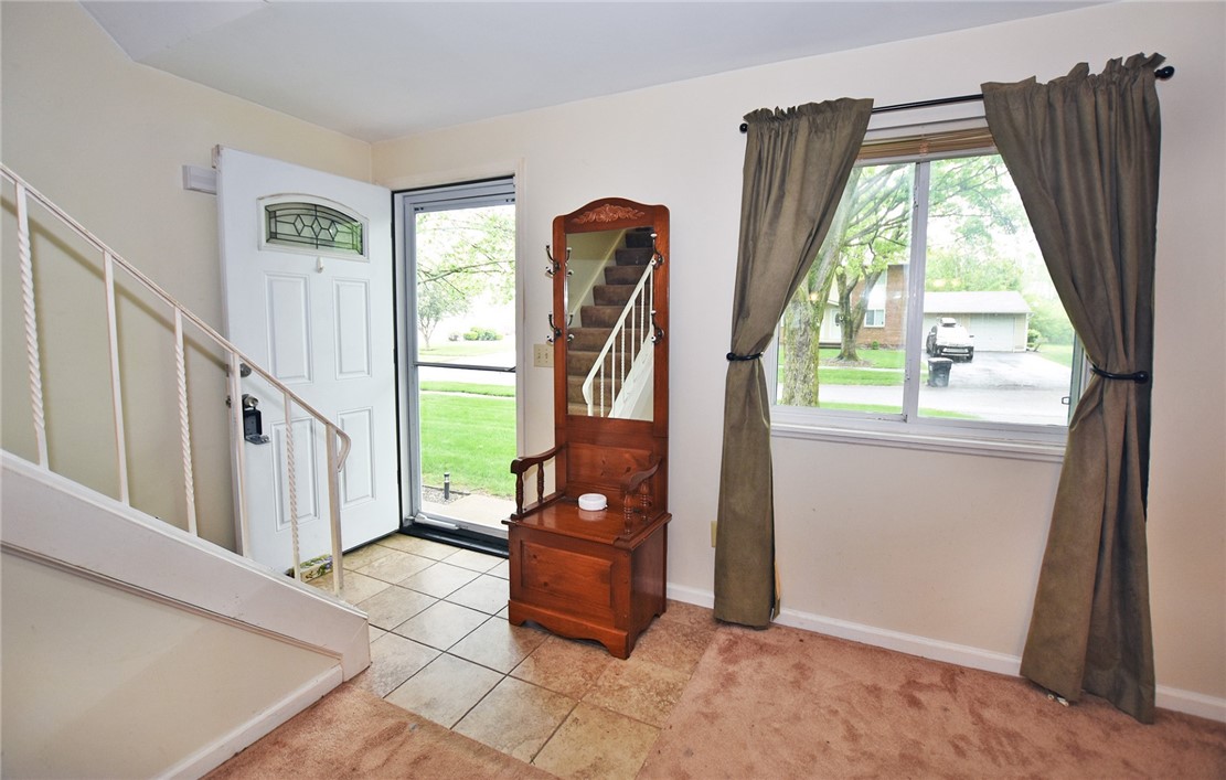 414 Fox Run, Gates, New York image 4