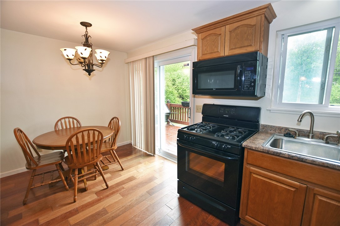 414 Fox Run, Gates, New York image 14