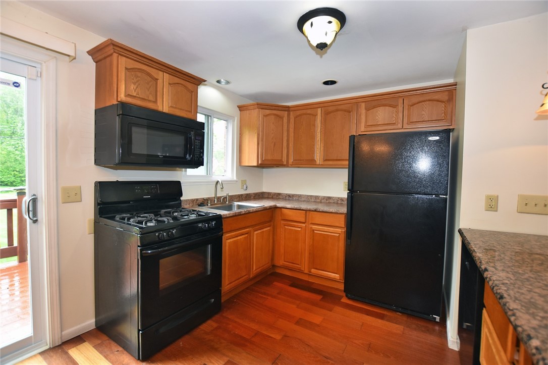 414 Fox Run, Gates, New York image 11
