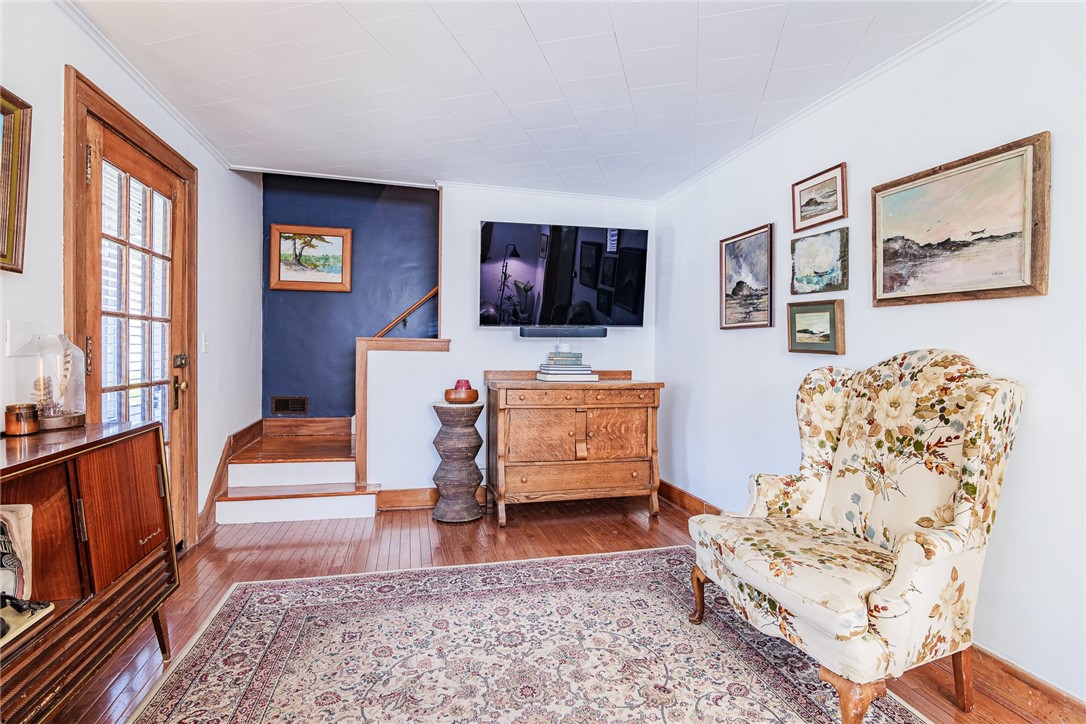 118 Beaufort Street, Rochester, New York image 9