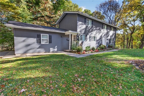 Photo of 235 Harvington Dr DR, Irondequoit, NY 14617 (MLS # R1723761)