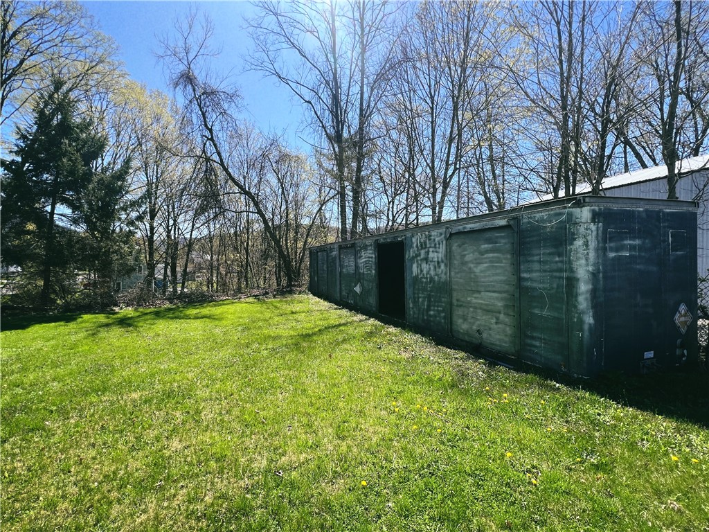 17 Burton Street, Walton, New York image 30