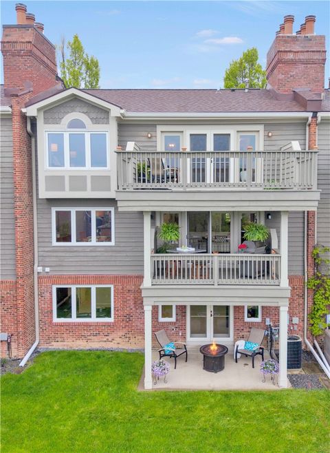 Condo For Sale - 12 Mountain Ash Trl Trail<br/> Webster, NY 14580