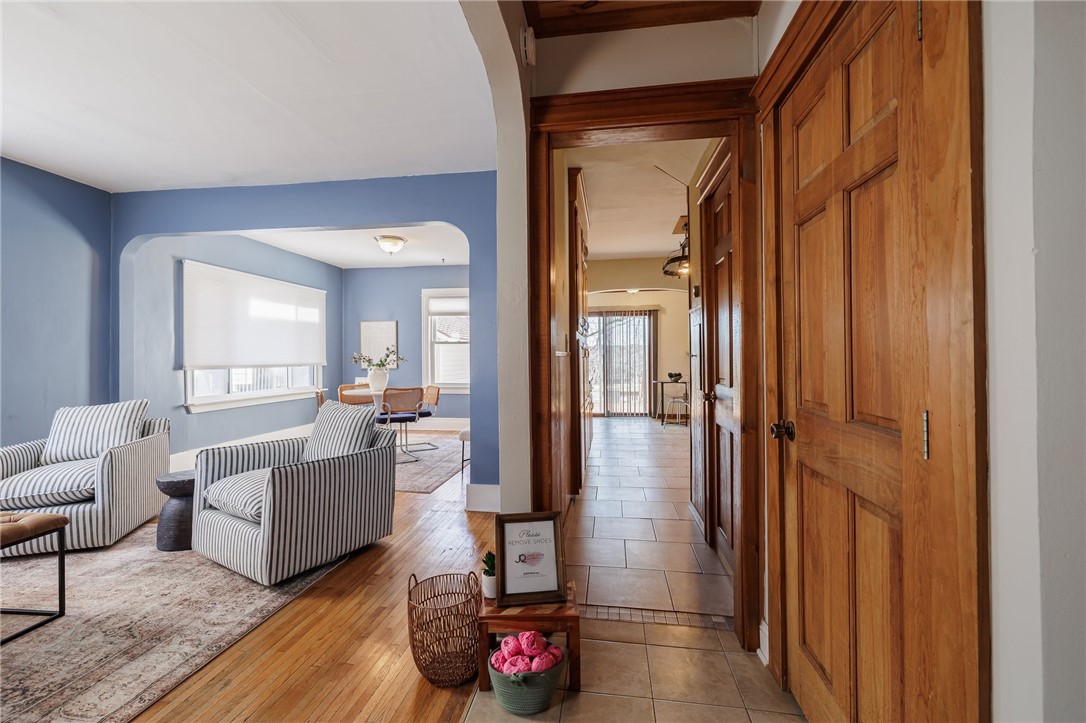 75 Hampden Road, Rochester, New York image 5
