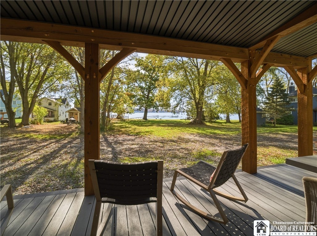 3978 Griffiths Bay