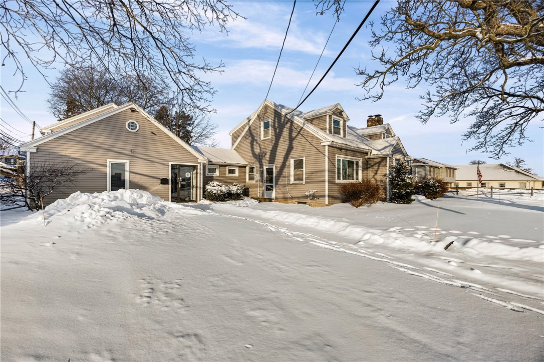955 e henrietta rd road
