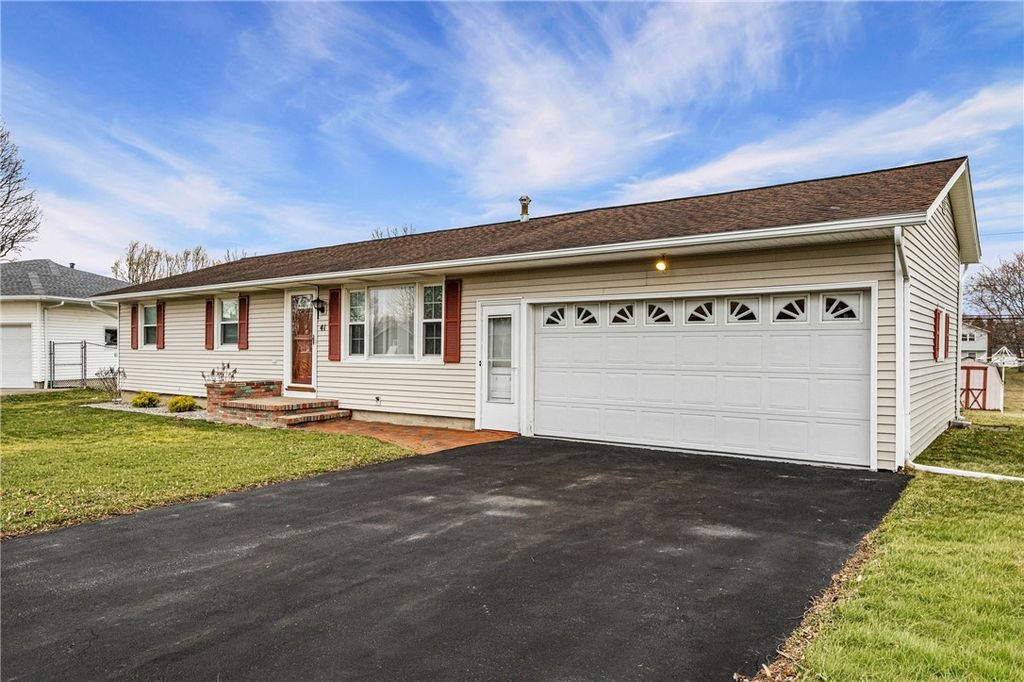 Photo of 41 Shadywood Drive, Gates, NY 14606 (MLS # R1666748)