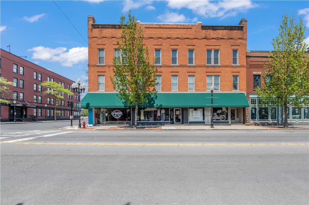 Photo of 102 Fall Street, Seneca Falls, NY 13148 (MLS # R1682908)
