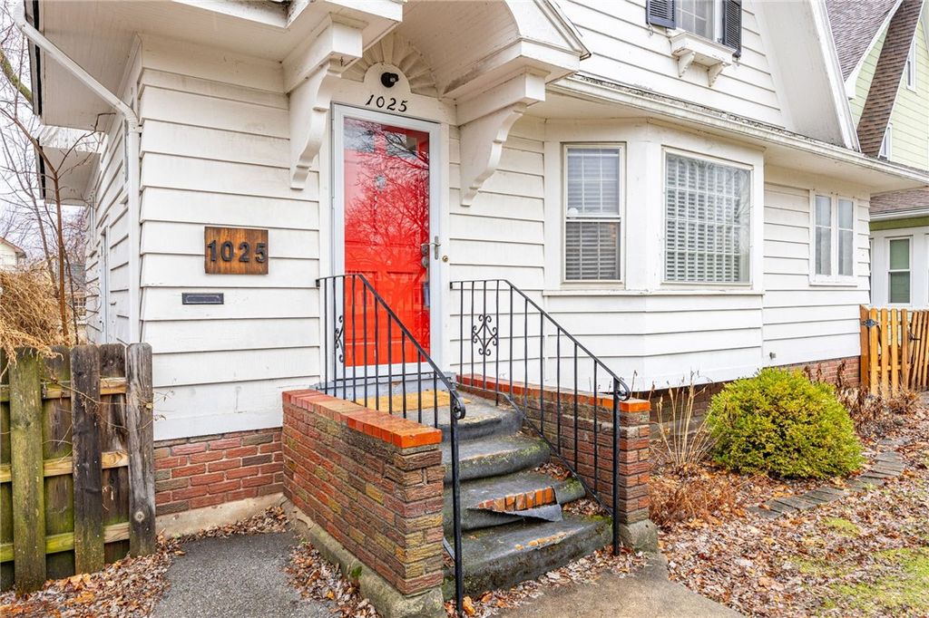 Photo of 1025 Genesee Park Boulevard, Rochester, NY 14619 (MLS # R1666328)