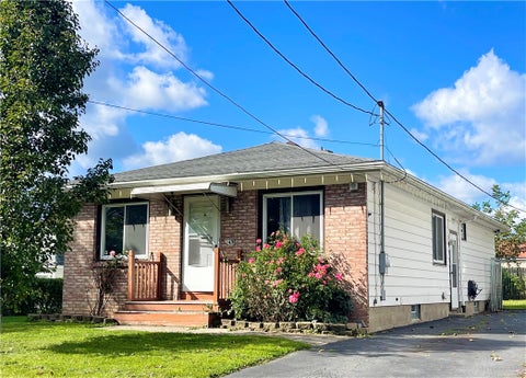 Homes For Sale - 143 Northampton Street<br/> Rochester, NY 14606