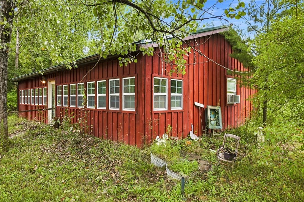 Photo of 2507 Shanty Plains Road, Jerusalem, NY 14527 (MLS # R1710143)