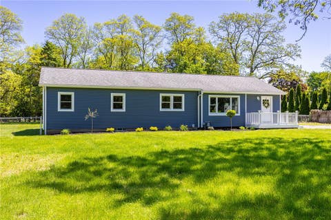 Homes For Sale - 249 Dickinson Road<br/> Monroe County, Webster, NY 14580