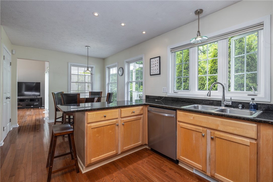 1108 Brick Landing Place Pl, Webster, New York image 10
