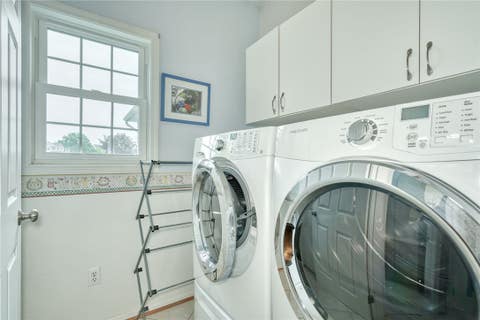 Tiny photo for 6180 Southbrook Drive, Ontario, NY 14519 (MLS # R1701268)