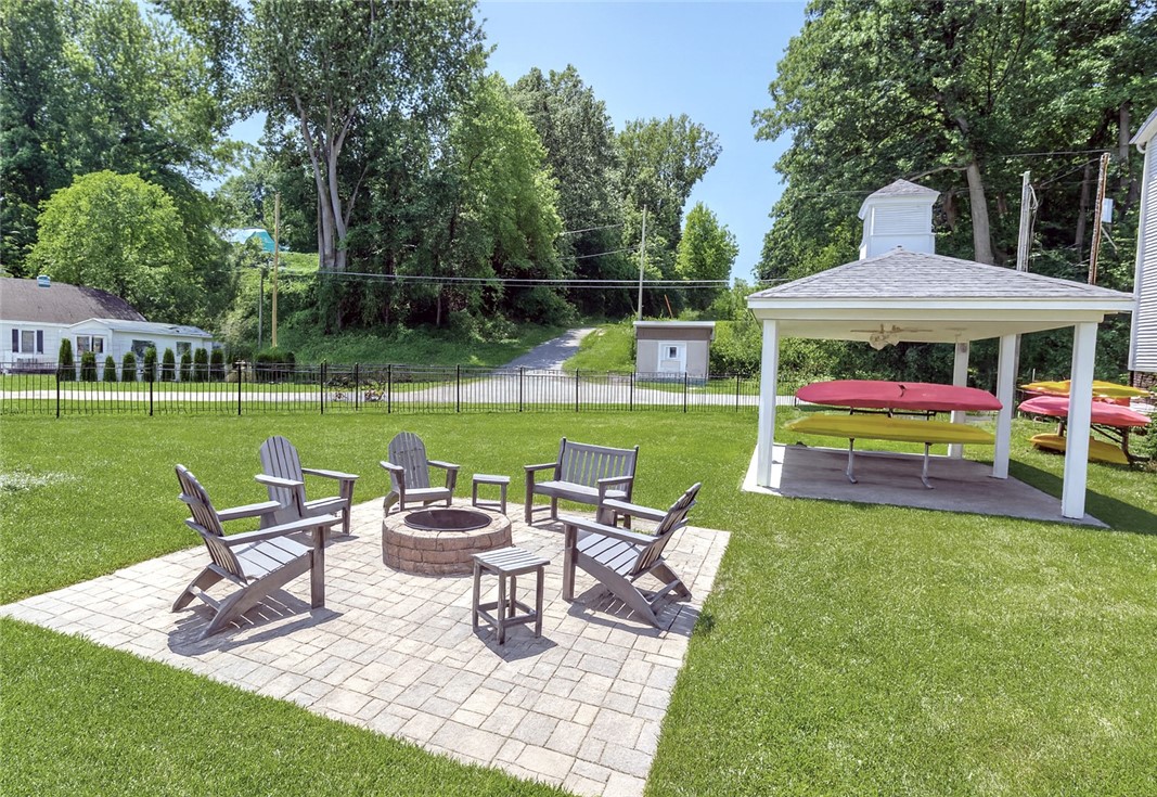 240 Plum Point Road 16