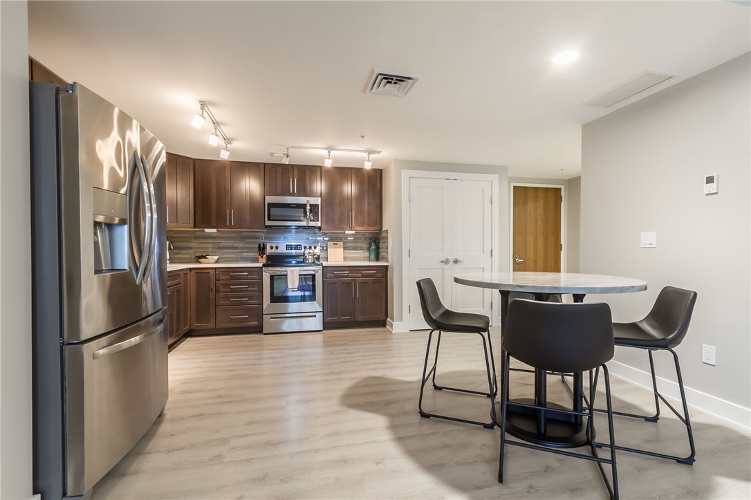 205 Lakeshore Drive 514