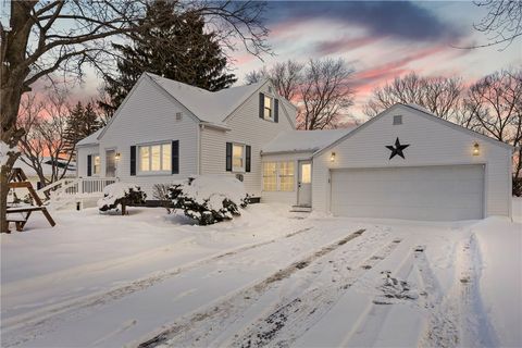 Photo of 998 Washington Street, Ogden, NY 14559 (MLS # R1660744)