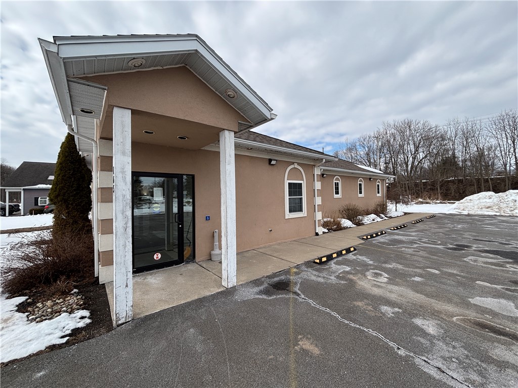 165 W Shore Boulevard