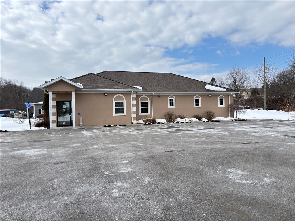 165 W Shore Boulevard