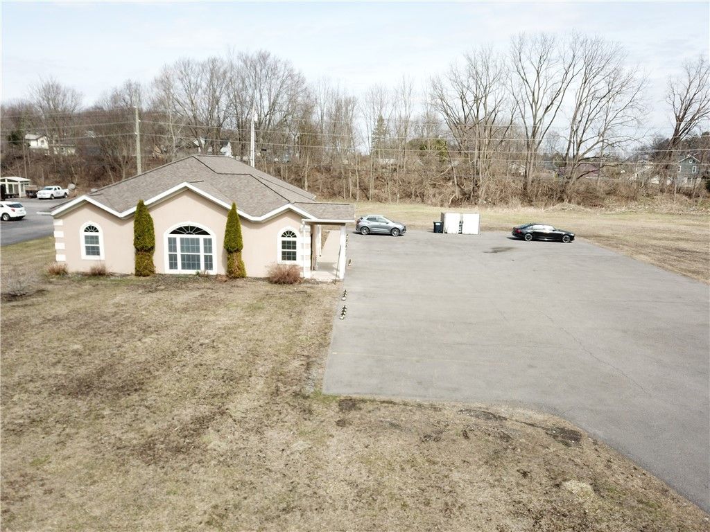 Photo of 165 W Shore Boulevard, Arcadia, NY 14513 (MLS # R1664477)