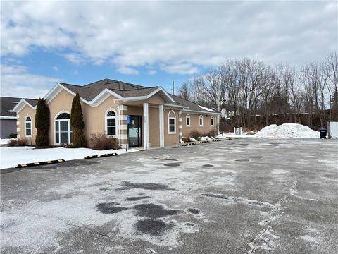 165 W Shore Boulevard Newark NY 14513