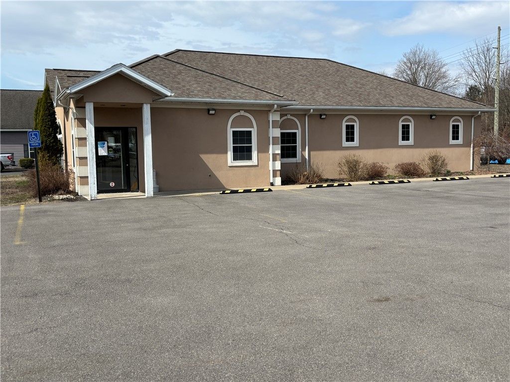 Photo of 165 W Shore Boulevard, Arcadia, NY 14513 (MLS # R1664477)