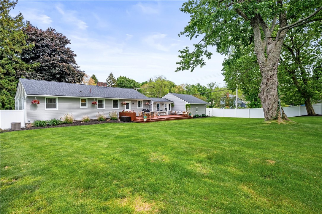 669 Webster Road, Webster, New York image 44