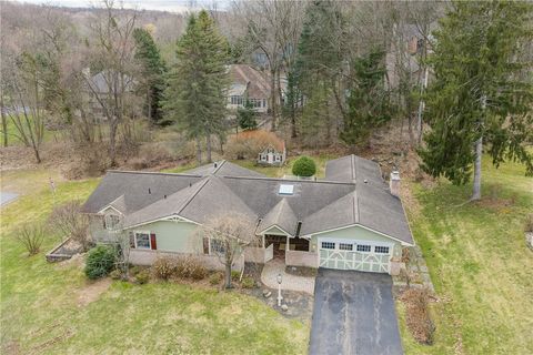 45 Chipping Ridge Fairport NY 14450